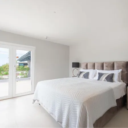 Lujo Ibiza, Piscina Infinity Y 4 Dobles En Furnet *